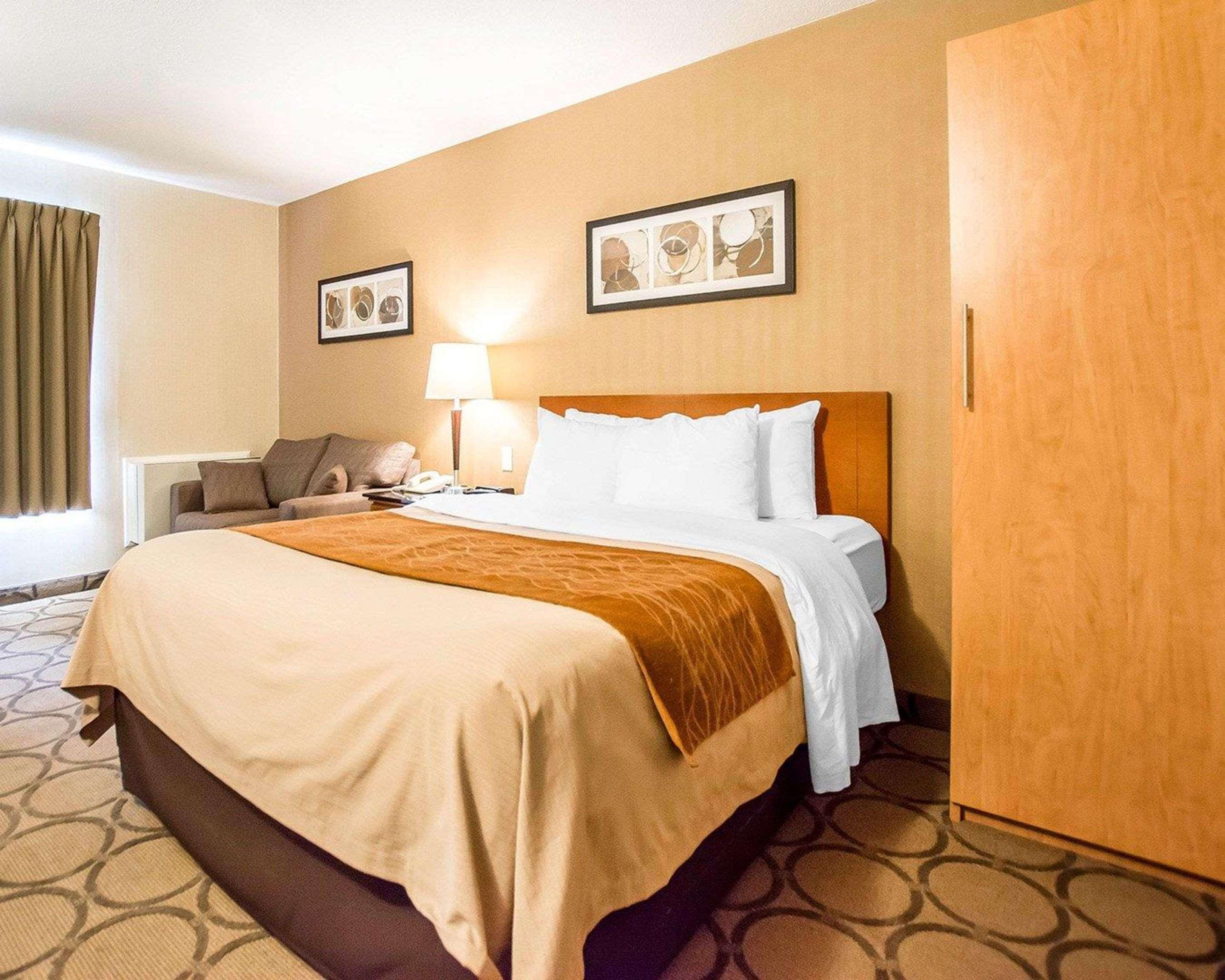 Comfort Inn Kirkland Lake Exterior foto