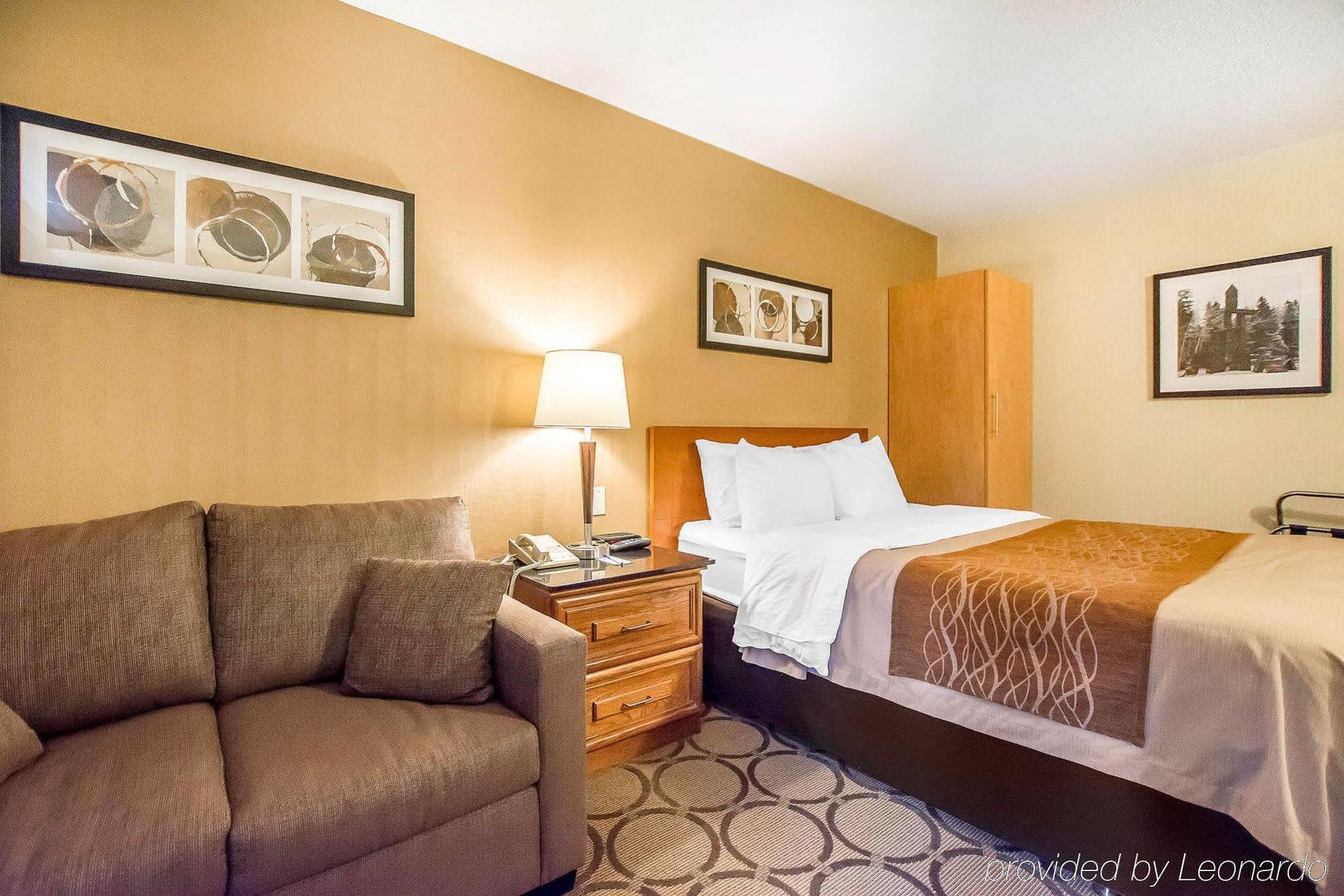 Comfort Inn Kirkland Lake Exterior foto
